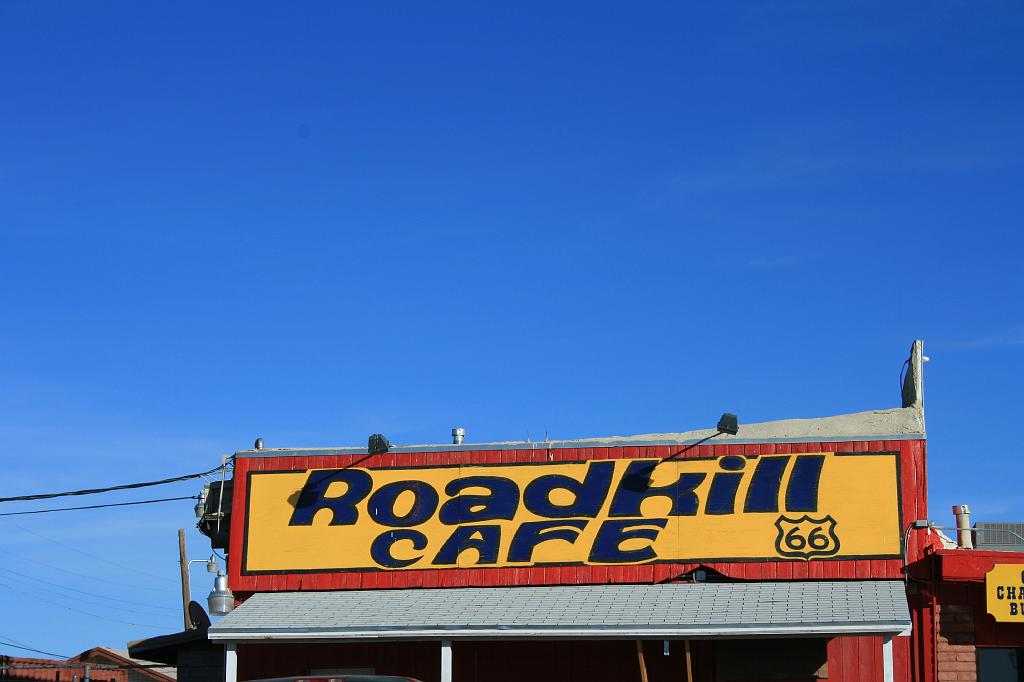 20081024 Route 66 058.jpg - Route 66 - Roadkill Cafe